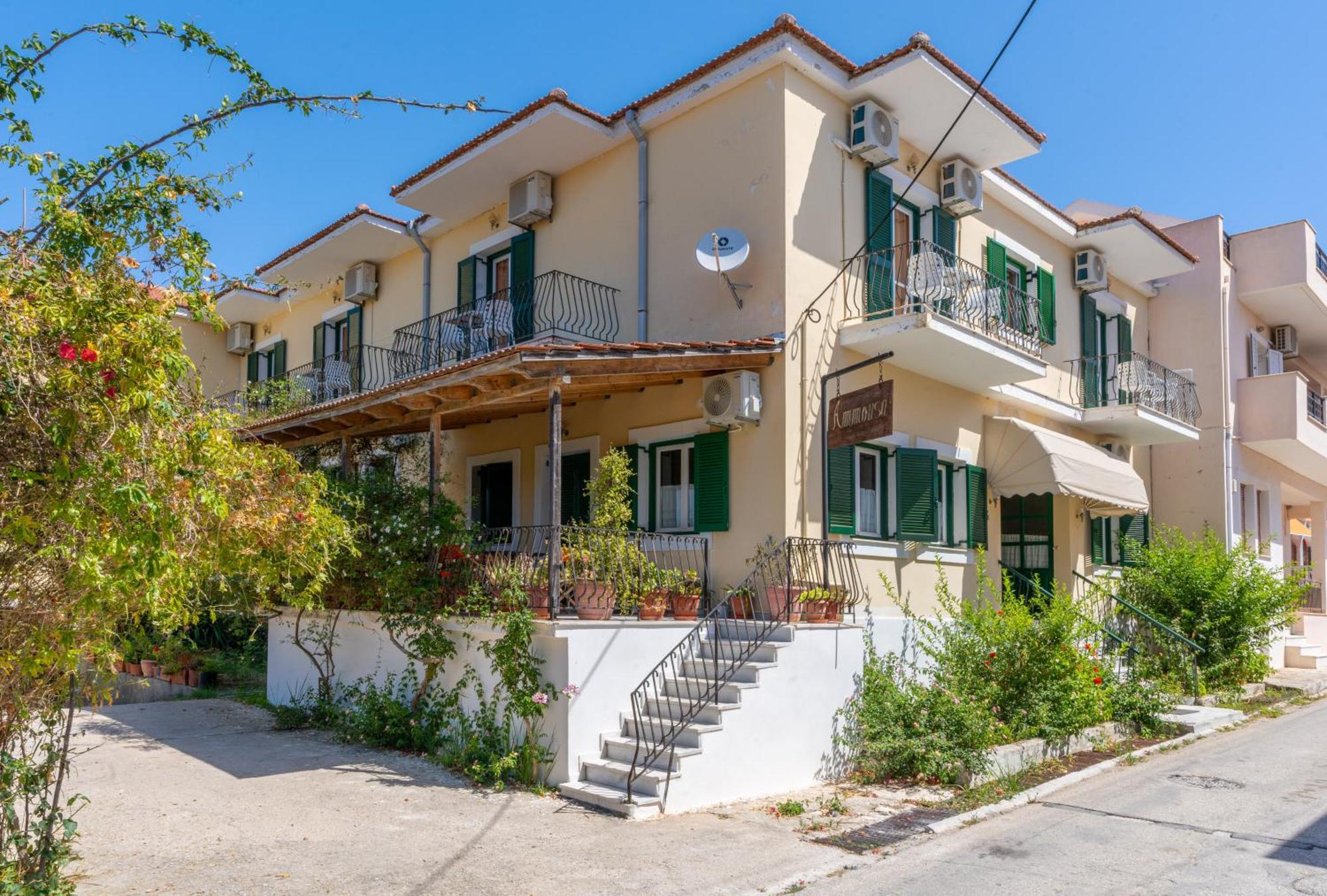 Ammousa Hotel Apartments Lixouri Exterior photo